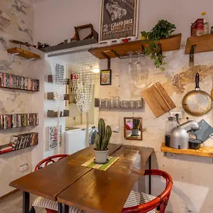 Bessy House - 7Sundays Apartamento